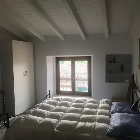 La Soffitta Del Lonatino Apartment *